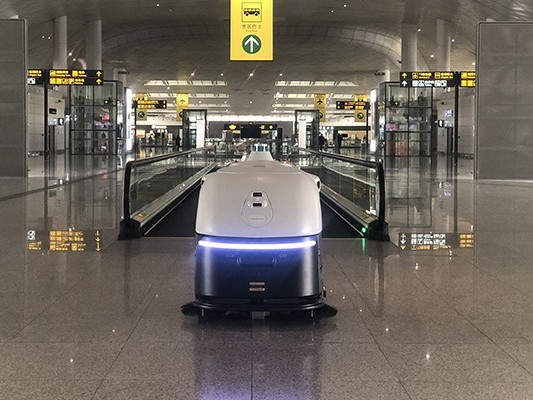 坦力工業(yè)全自動(dòng)掃地機(jī)器人如何力挽狂瀾？