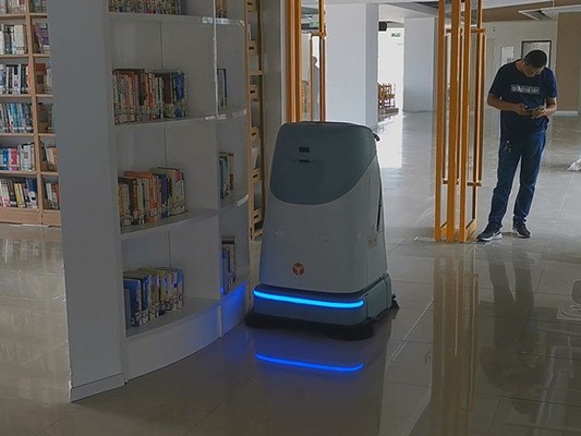 從北極村空調(diào)到廠區(qū)清潔，坦力工業(yè)無人清潔機(jī)器人火到偏遠(yuǎn)地