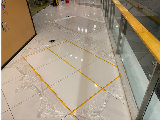 商場瓷磚地面有險，維新保養(yǎng)需謹慎