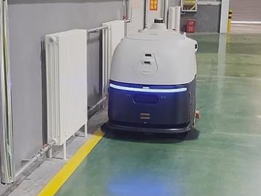 坦力車間自主掃地機器人，助力鞋服企業(yè)清潔與成本雙贏