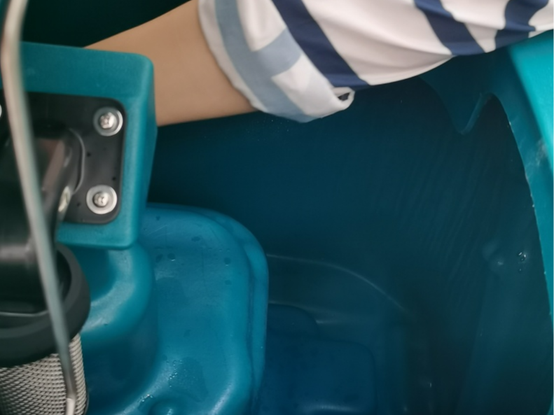 洗地機污水箱如何清洗？