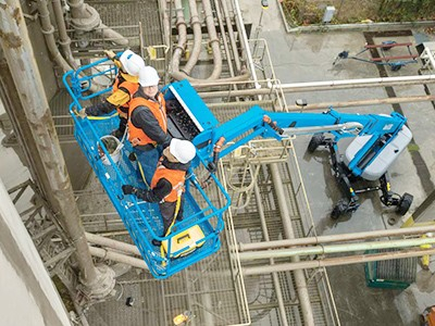 租賃高空作業(yè)車過(guò)程中應(yīng)注意哪些事項(xiàng)？青島捷立告訴您