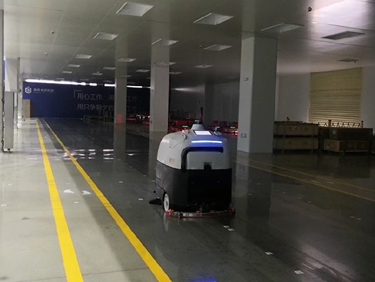 哪吒揮手告別銀幕，坦力工業(yè)智能清潔機(jī)器人續(xù)寫車間「清潔傳奇」